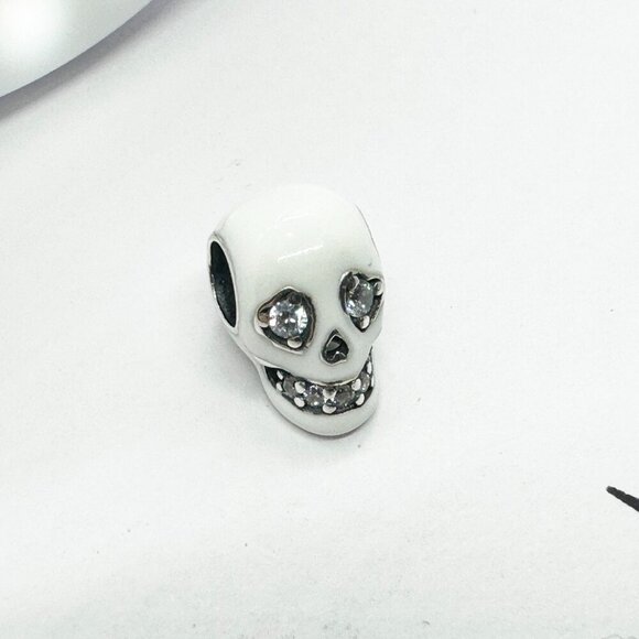 Pandora 925 silver Glow-in-the-dark Sparkling Skull Bracelet Bead Charms - Picture 4 of 5